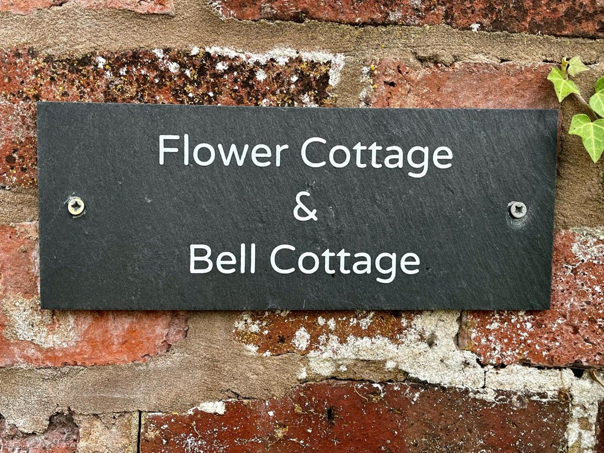 Flower Cottage By Ludlow Castle With Onsite Parking Kültér fotó